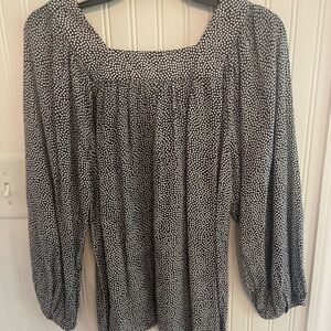 Gap billowy top